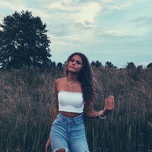 Meet your Posher, Latesha